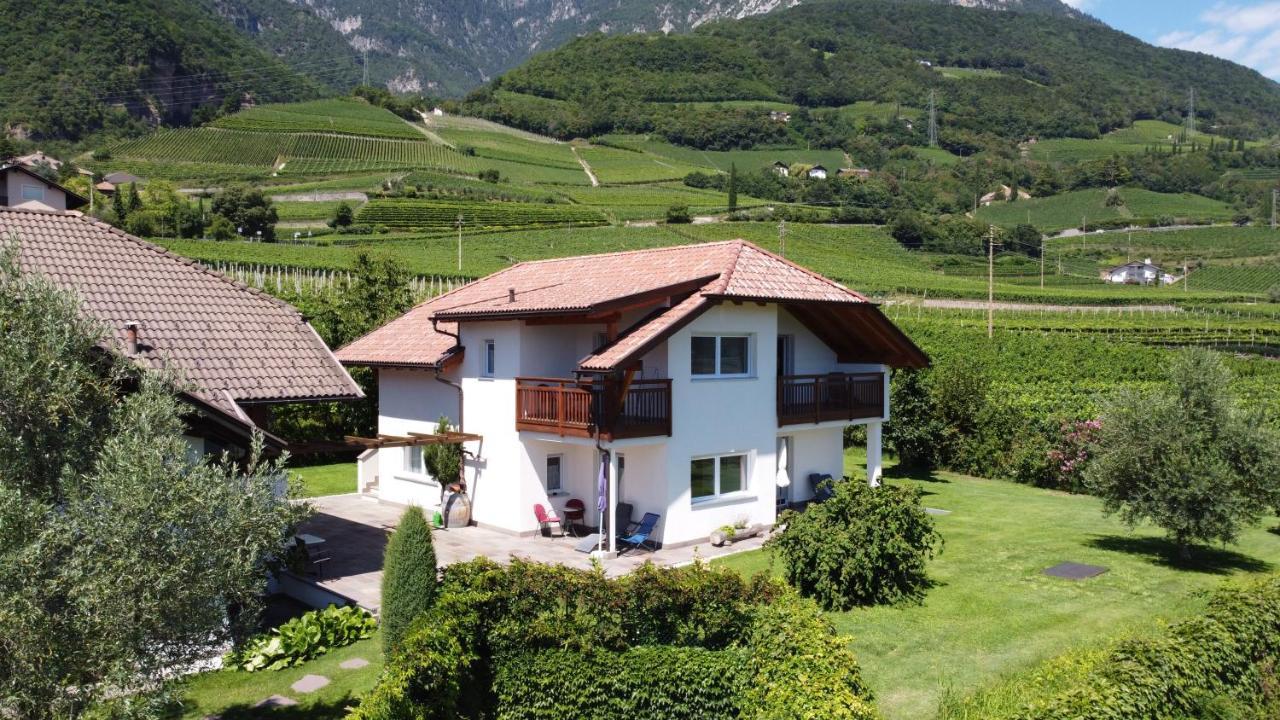 Unterstoan Hof Apartamento Termeno Exterior foto